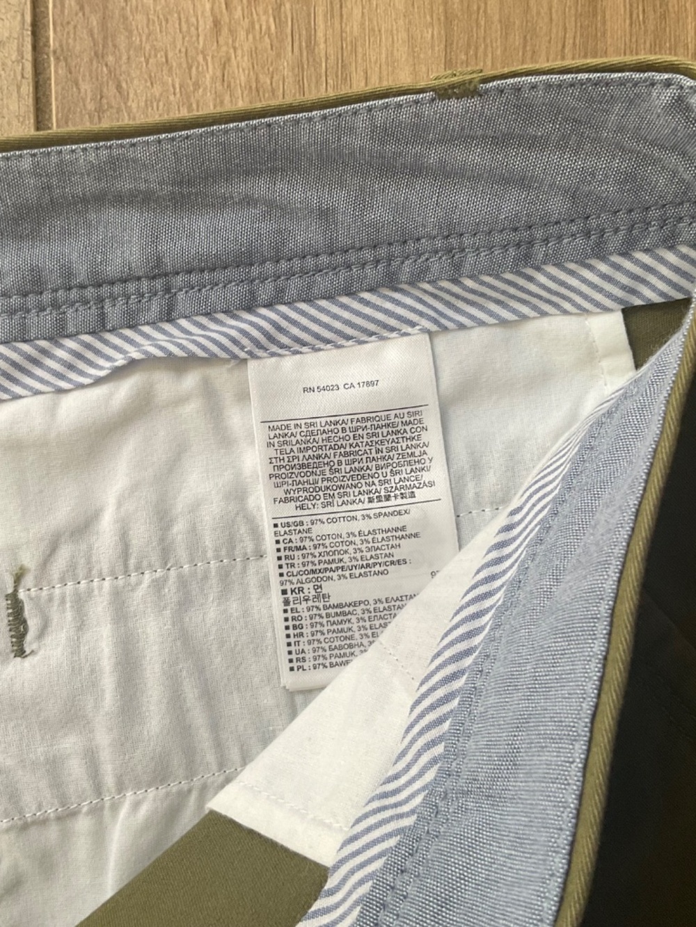 Banana Republic City Chino - Picture 4 of 7